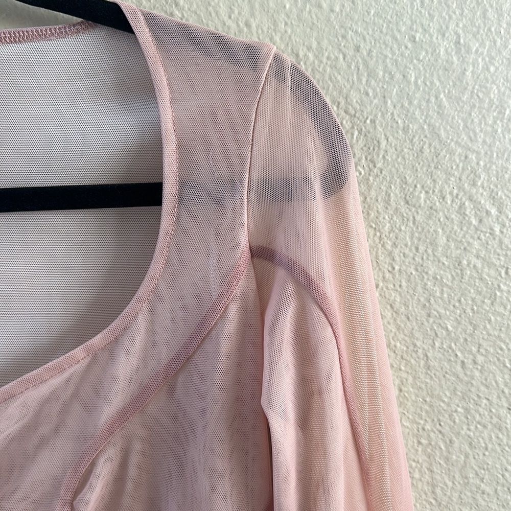Kathryn Bowen Pulling Seamed Mesh Cardigan in Dusty Rose/Off White Size 6 - Picture 7 of 16